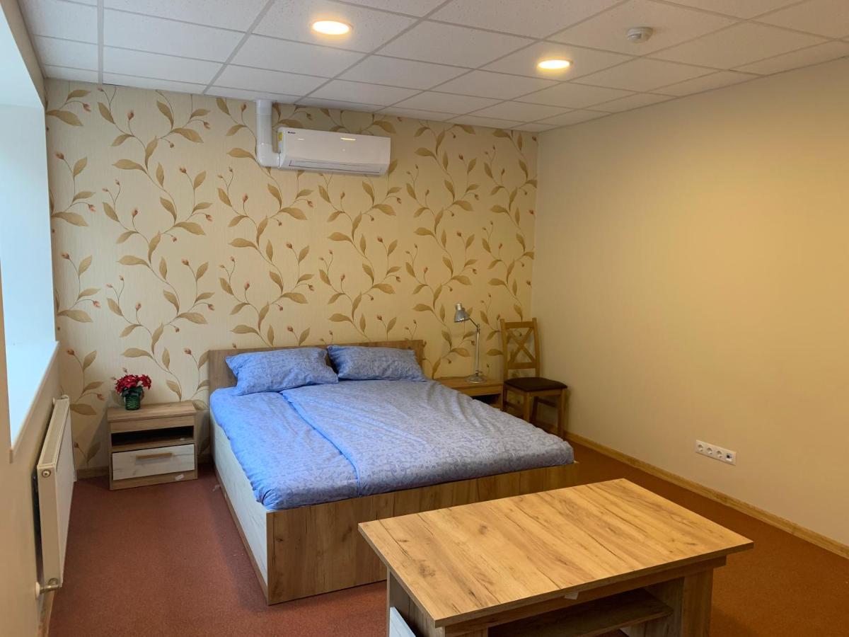 אוגרה Motel Minerva מראה חיצוני תמונה